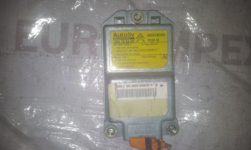 Airbag crash sensors module 9628792480 550706400  Citroen XANTIA 1995 1.9