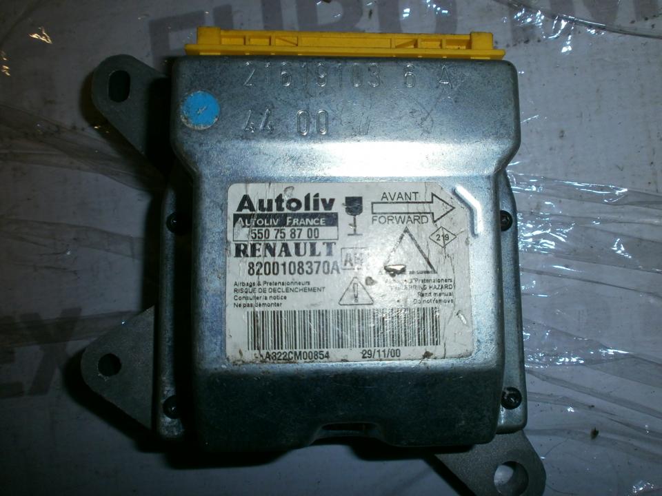 Airbag crash sensors module 8200108370A 550758700  Renault LAGUNA 1996 2.0
