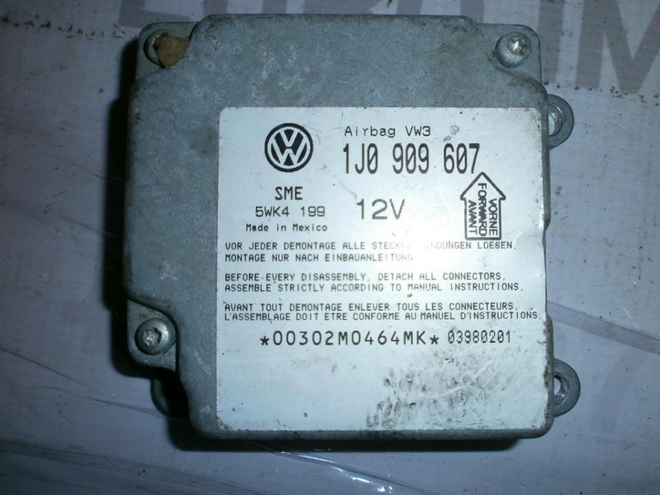 Блок управления AIR BAG  1J0909607 5WK4199VW3 Volkswagen PASSAT 2006 2.0
