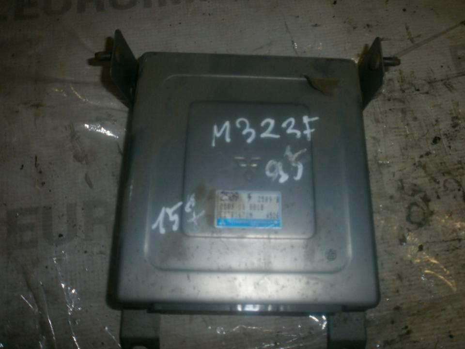 ECU Engine Computer (Engine Control Unit) z50918881b  Mazda 323F 2001 2.0