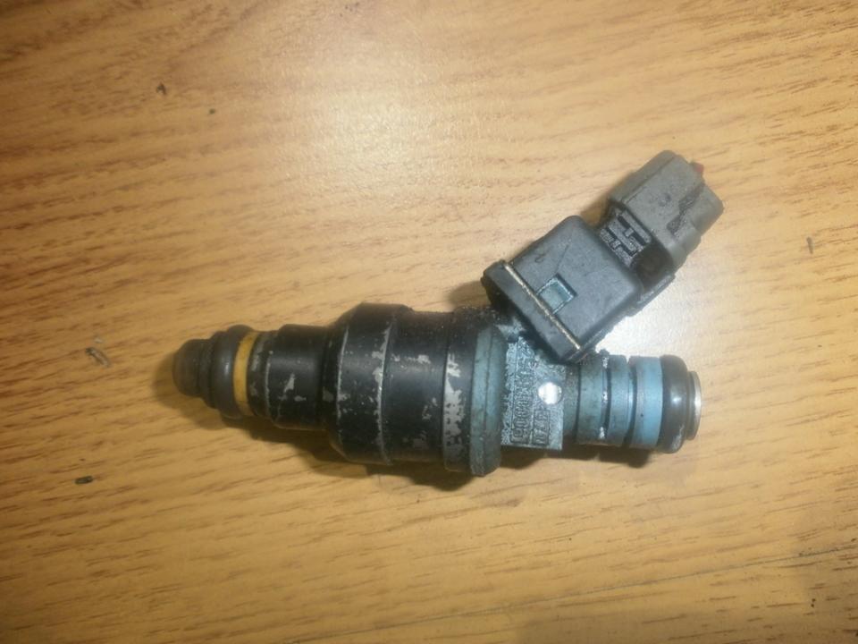 Fuel Injector 9250930006  Hyundai ACCENT 1997 1.5
