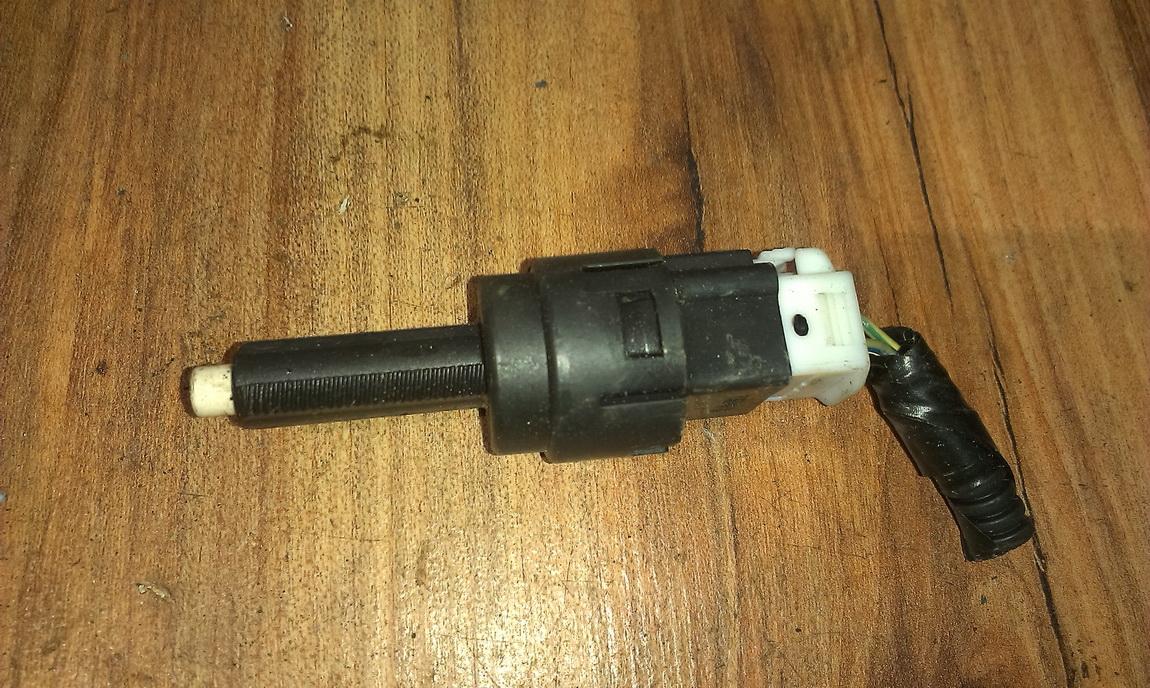 Brake Light Switch (sensor) - Switch (Pedal Contact) NENUSTATYTA  Honda CIVIC 1993 1.5
