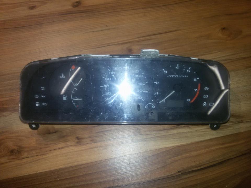 Speedometers - Cockpit - Speedo Clocks Instrument 81117661  Nissan PRIMERA 2000 2.0