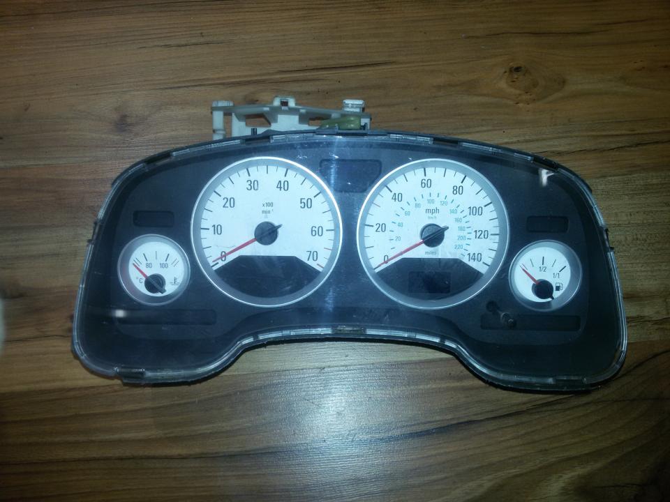 Spidometras - prietaisu skydelis 13117301bx 96251065 Opel ASTRA 2006 1.9