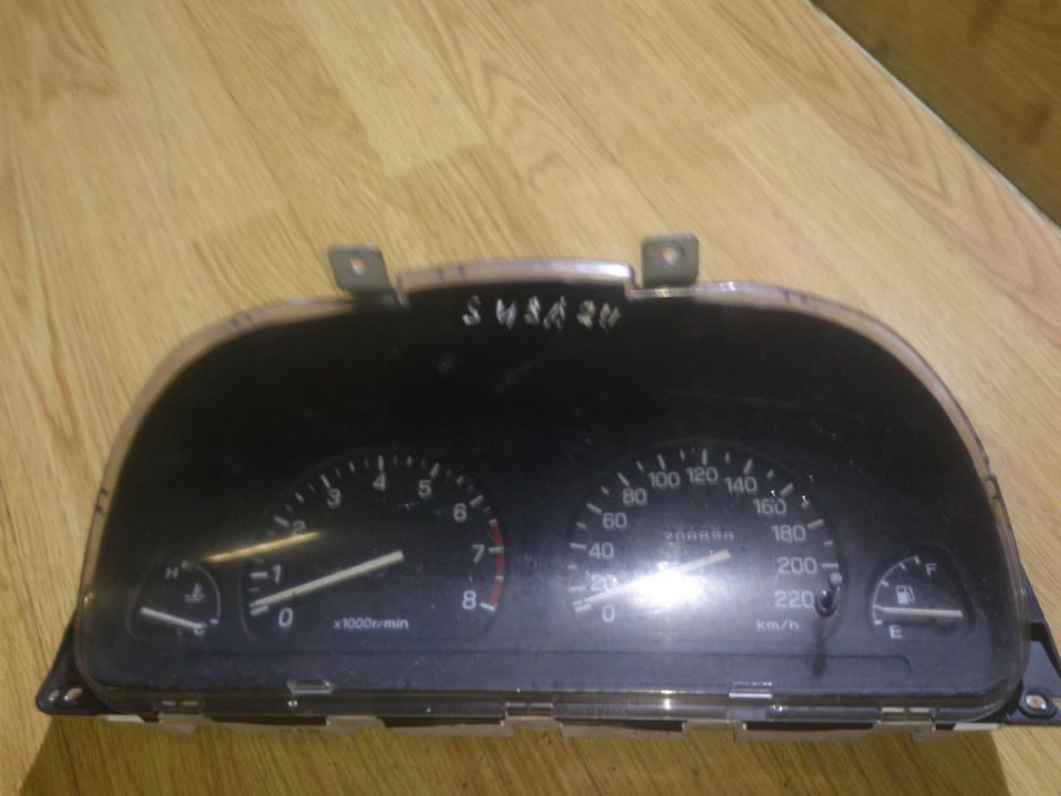 Spidometras - prietaisu skydelis 85012fa540  Subaru IMPREZA 2002 2.0