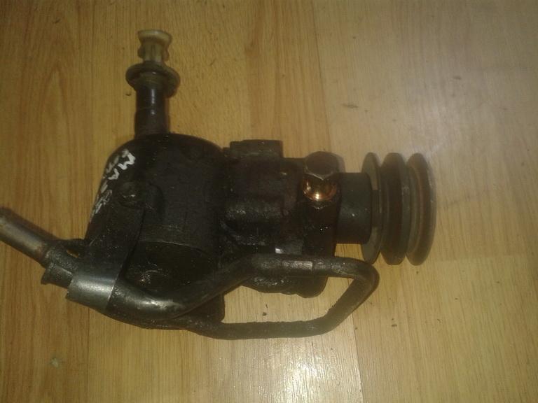 Pump assembly - Power steering pump NENUSTATYTA  Mazda 626 1998 2.0