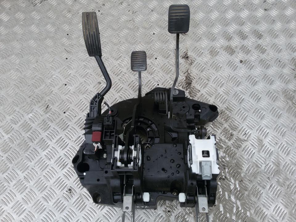 Elektrinis greicio pedalas 55702021  Fiat PUNTO 2004 1.2