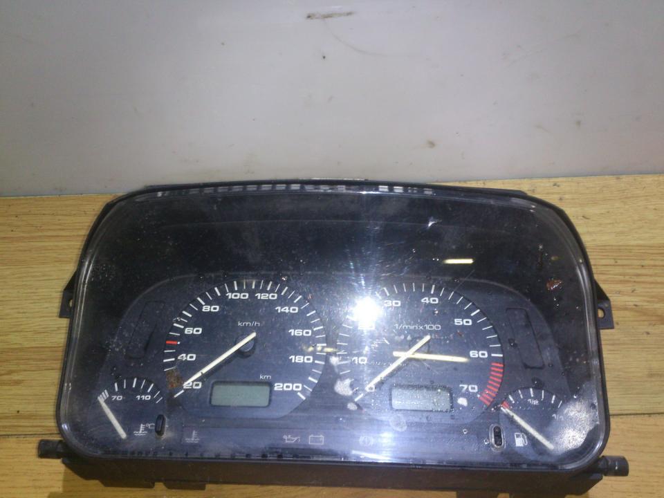 Spidometras - prietaisu skydelis 5392324740  Volkswagen GOLF 2001 2.0