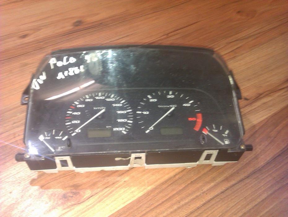 Spidometras - prietaisu skydelis 6n0919860e  Volkswagen POLO 1996 1.4