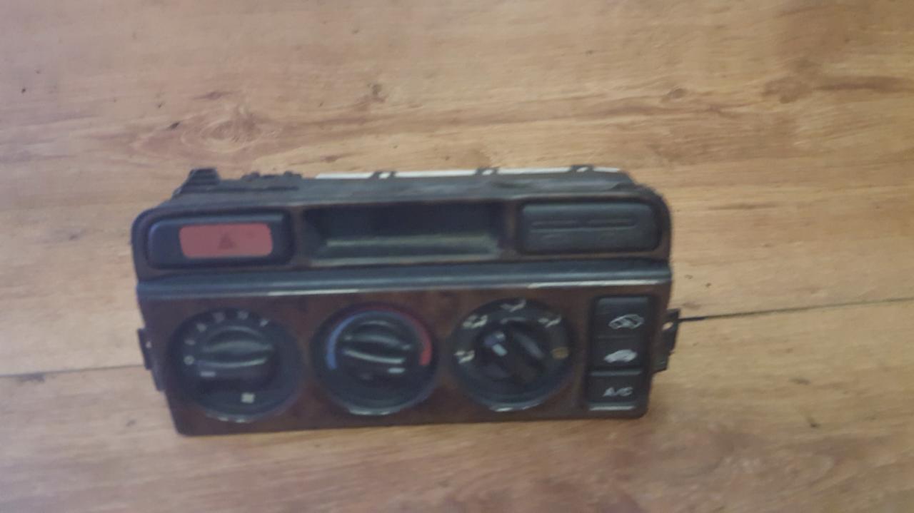 Dashboard Radio Display (Clock,Info Monitor,BORD COMPUTER) NENUSTATYTA  Rover 600-SERIES 1997 2.0