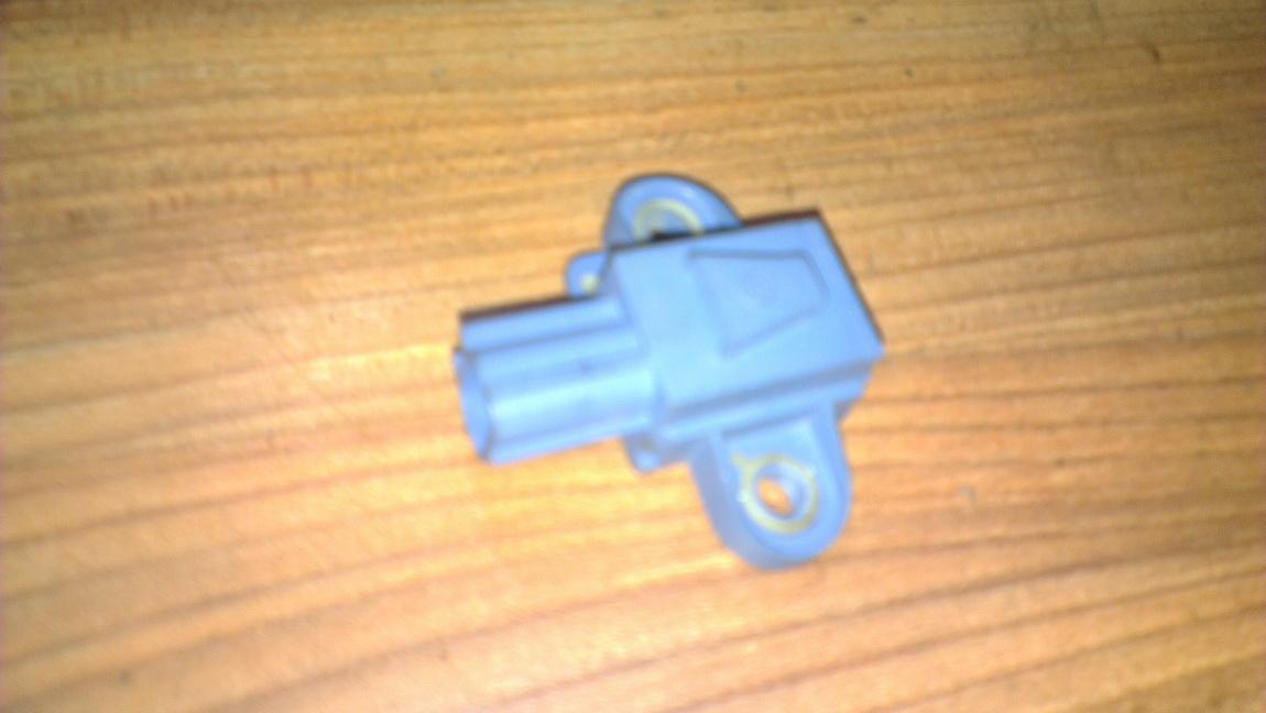 Srs Airbag crash sensor 1k0955557a nenustatyta Volkswagen GOLF 1999 1.9