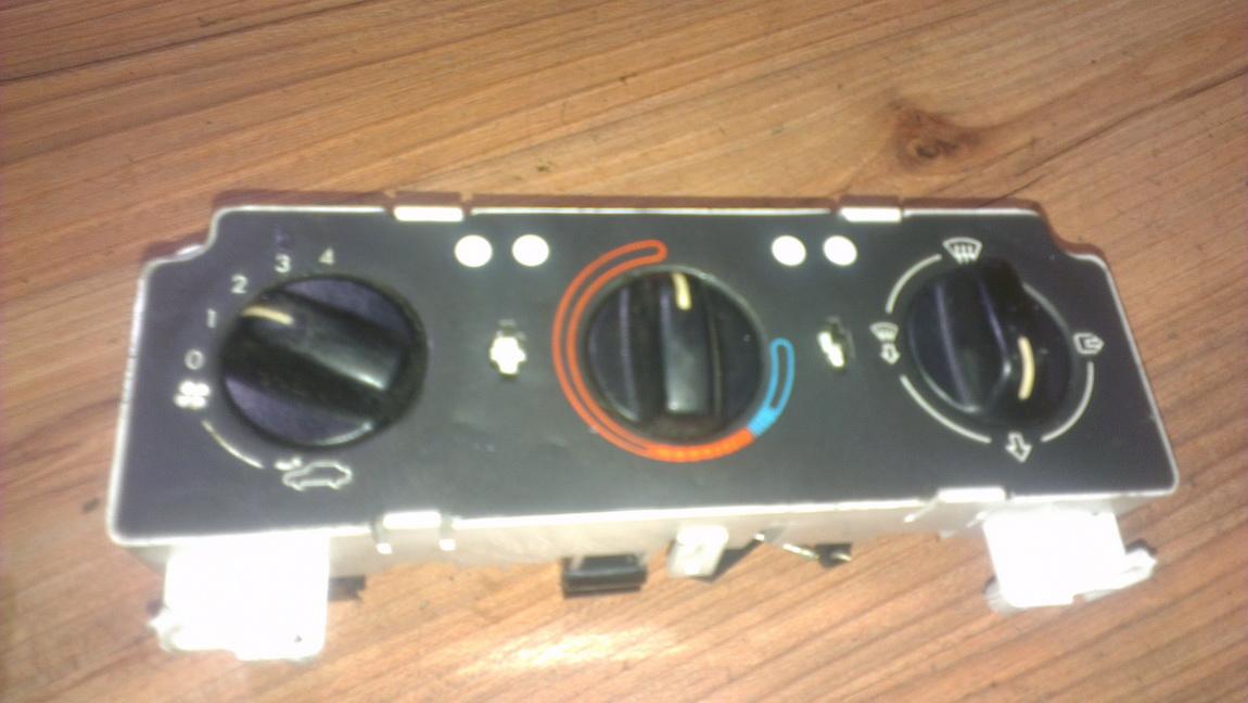 Climate Control Panel (heater control switches) 830051263f 83.005.126.3f Peugeot 306 1996 1.4