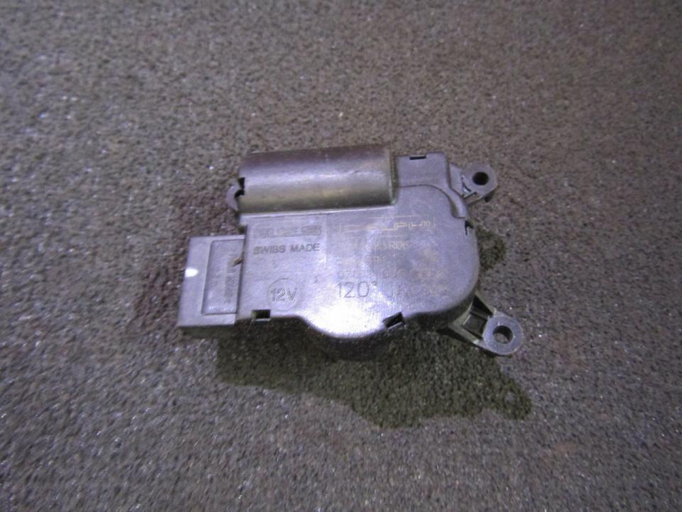 Heater Vent Flap Control Actuator Motor 52411483 r05  3093694 Volkswagen TOUAREG 2004 2.5