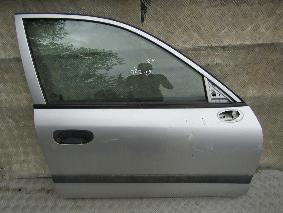 Автомобили Двери - передний правый NENUSTATYTA NENUSTATYTA Mitsubishi CARISMA 1999 1.9