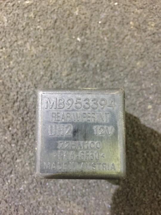 Блок электронный mb953394 uh2 12v, 72hm100 Mitsubishi CARISMA 1996 1.8