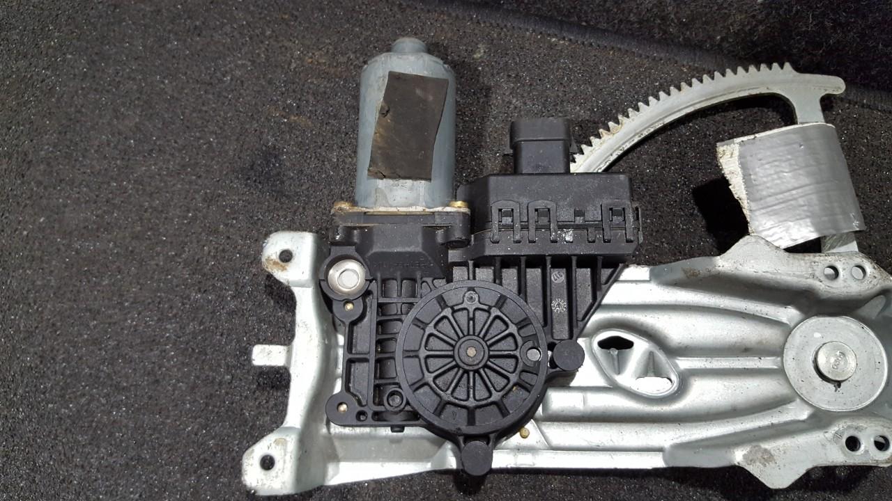 Моторчик стеклоподъемника - передний левый 90521881 19050200, 1410002177 Opel ASTRA 1998 2.0