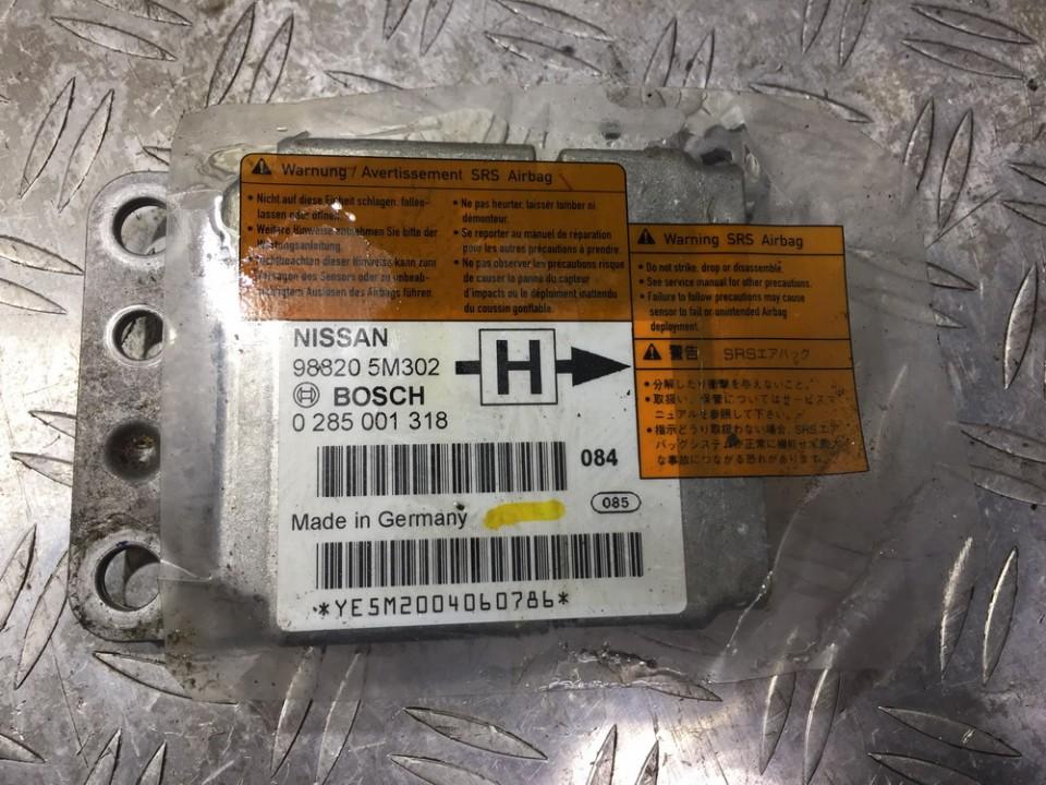 Airbag crash sensors module 0258001318 988205m302 Nissan ALMERA 2000 2.2