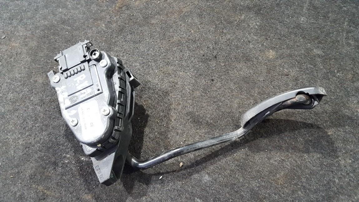 Акселератор (газа) педаль электронная  8200101243 6pv008119-28 Renault KANGOO 2014 1.5