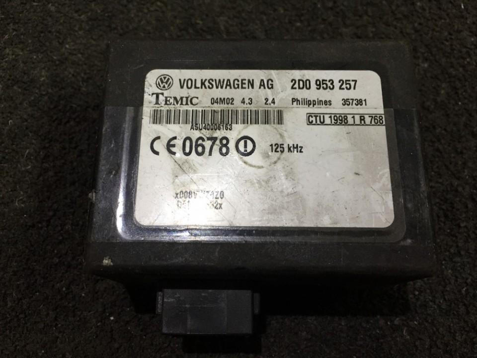 Imobilaizerio kompiuteris 2d0953257 04m02 4.3 2.4 Volkswagen LT 1999 2.5