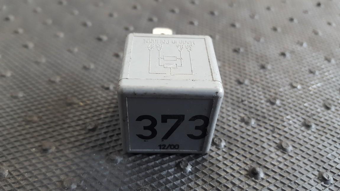 Блок электронный 8D0951253A V23134-B52-X301 Audi A4 1995 1.6