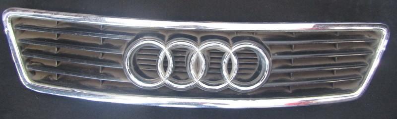 Front hood grille nenustatyta nenustatyta Audi A6 1999 2.5