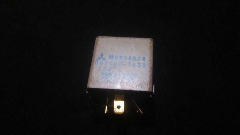 Relay module mb894074 068900-1630 Mitsubishi PAJERO 1984 2.3
