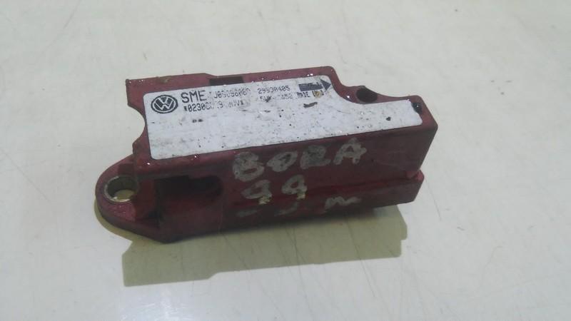 Srs Airbag crash sensor 29930405 used Volkswagen BORA 2001 1.9