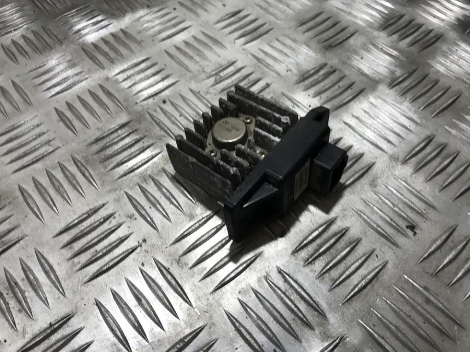 Резистор отопителя от производителя  30864189 csa555d013 Volvo S40 1997 1.8