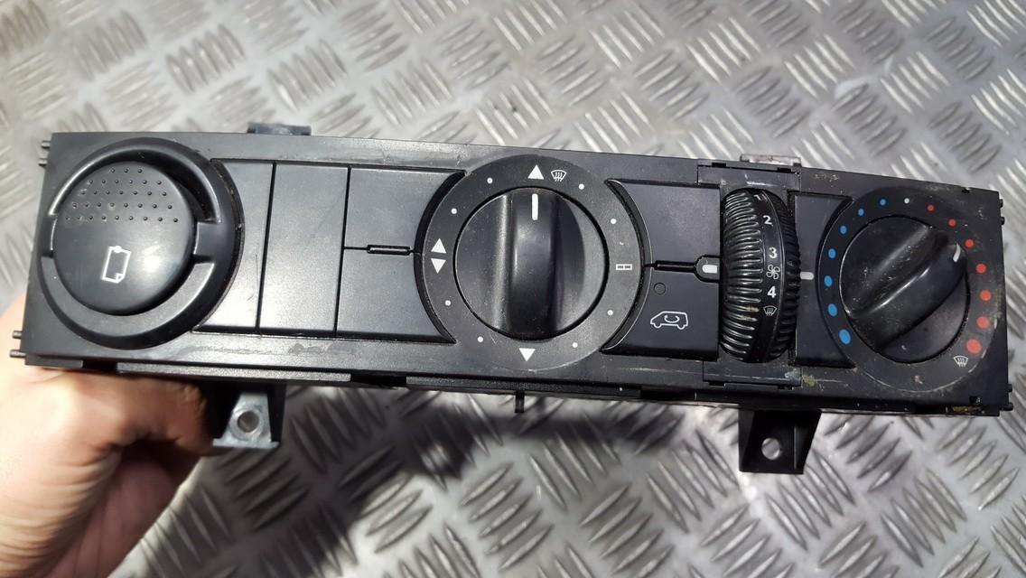 Climate Control Panel (heater control switches) A9068300485KZ 5HB009011-02, 5HB00901102, C9955002 Mercedes-Benz SPRINTER 2005 2.2