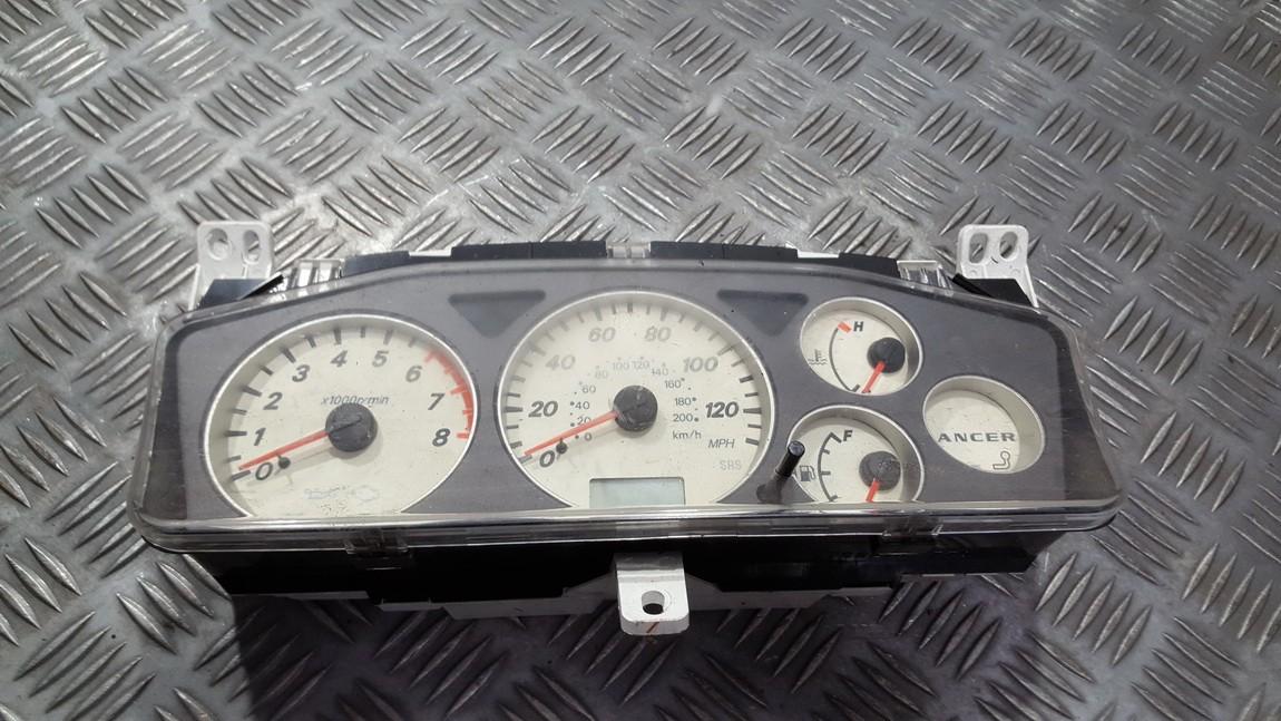 Speedometers - Cockpit - Speedo Clocks Instrument 8100a058 used Mitsubishi LANCER 2008 1.8