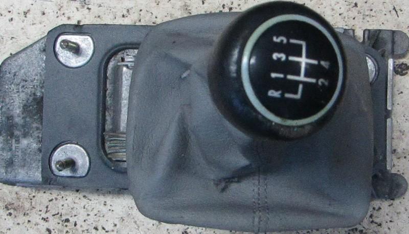 Gearshift Lever Mechanical (GEAR SELECTOR UNIT) 1j0711611a used Volkswagen POLO 1996 1.0