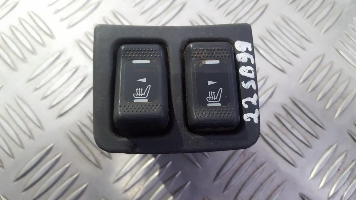Sedyniu sildymo mygtukas used used Subaru LEGACY 2005 2.0
