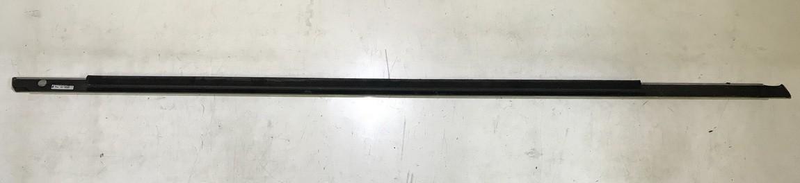 Glass Trim Molding-weatherstripping - front left side 22834388 used Opel INSIGNIA 2009 2.0