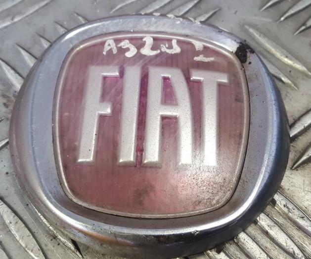 Priekinis zenkliukas (Emblema) FM0503S1 USED Fiat DOBLO 2003 1.9