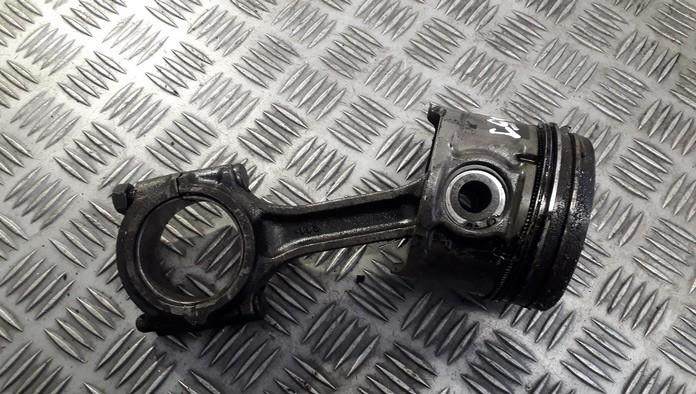 Piston and Conrod (Connecting rod) used used Kia CARNIVAL 2004 2.9