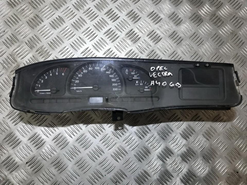Speedometers - Cockpit - Speedo Clocks Instrument 90569739jn 88481688, 90569356 Opel VECTRA 1998 1.8