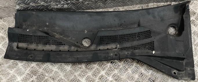 Wiper Muolding 668638h900 used Nissan X-TRAIL 2004 2.2