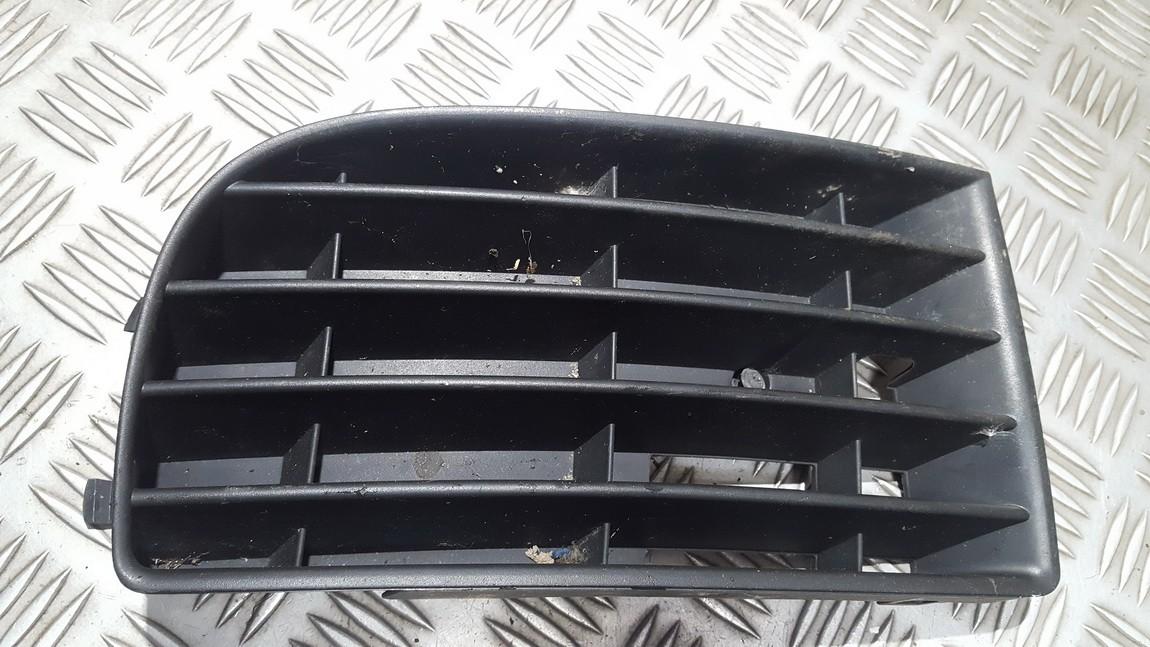 Bumper Grille Front Right 1K0853666 USED Volkswagen GOLF 2013 1.2