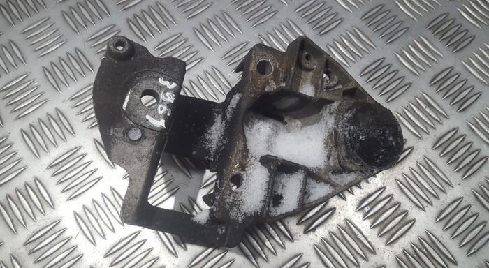 Engine Mount Bracket and Gearbox Mount Bracket USED USED Renault SCENIC 1998 1.9