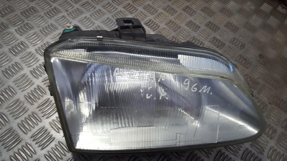 Front Headlight Right RH 7701672735 used Renault MEGANE 1996 1.6