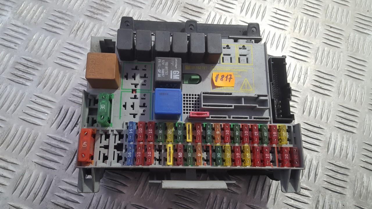 Fuse box  09152787 USED Opel VECTRA 1998 1.8