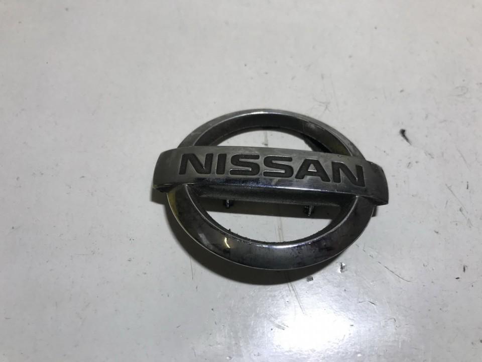 Задние Эмблема used used Nissan PRIMERA 2000 2.0