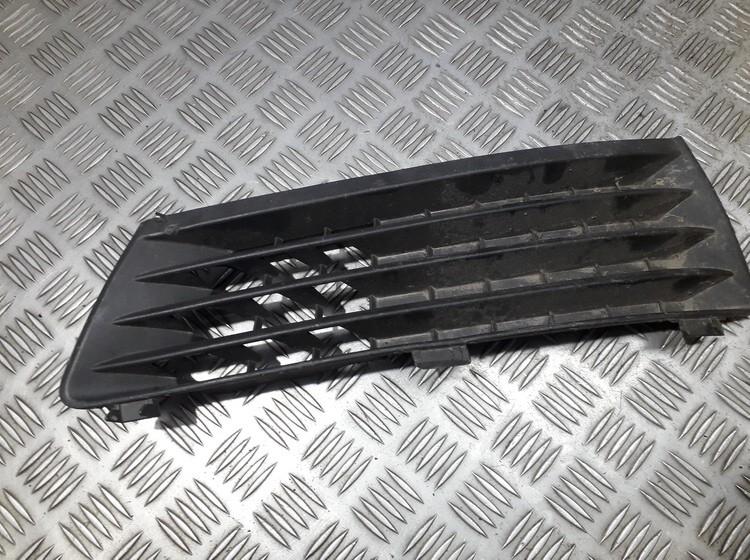 Bumper Grille Front Left 13124987 used Opel ZAFIRA 2011 1.6