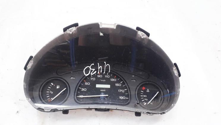 Spidometras - prietaisu skydelis 9634960880 09031922021 Peugeot 206 2001 2.0