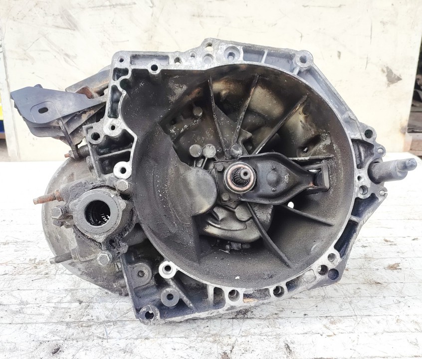 Gearbox 20dp33 used Peugeot 308 2013 1.6