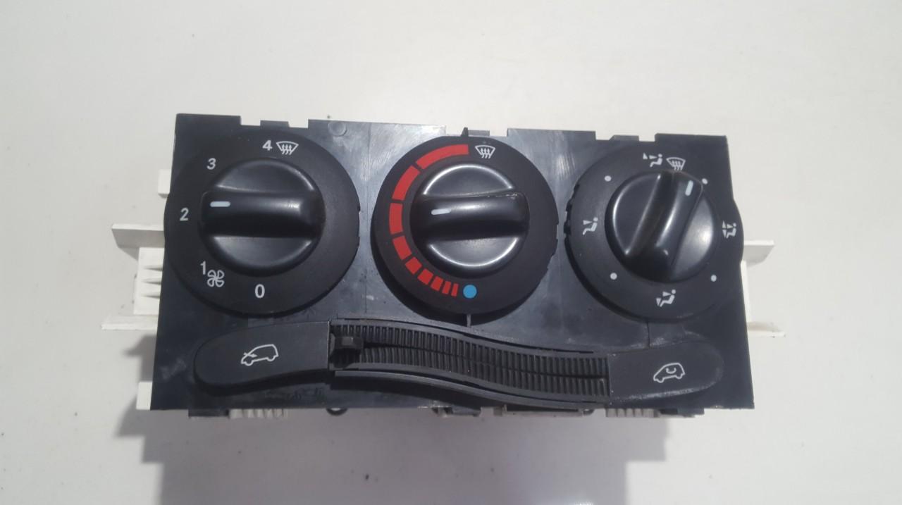 Climate Control Panel (heater control switches) 1688300385 Q093998 Mercedes-Benz A-CLASS 2007 1.5