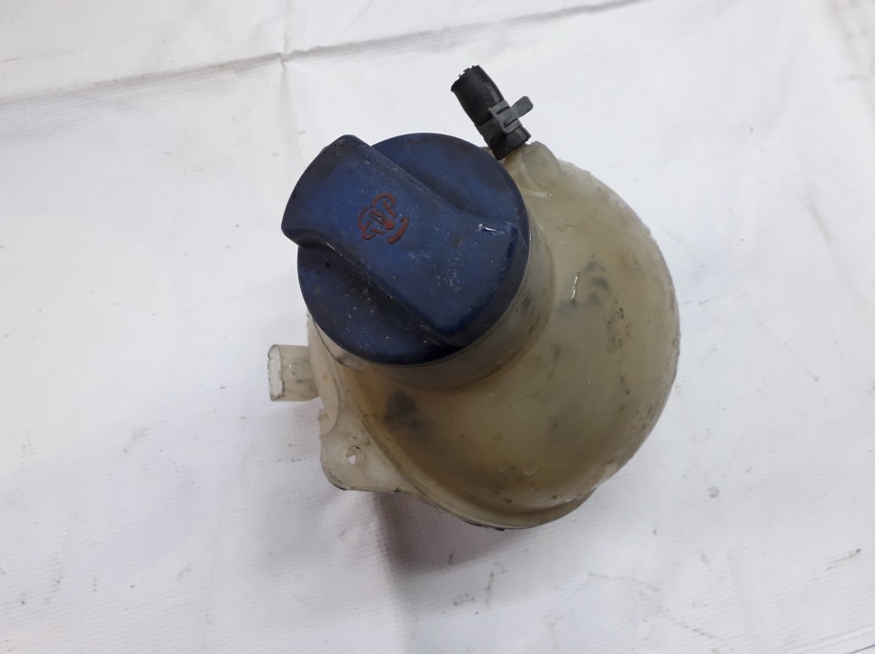 Expansion Tank coolant (RADIATOR EXPANSION TANK BOTTLE ) YM218K218AB USED Ford GALAXY 1998 2.0