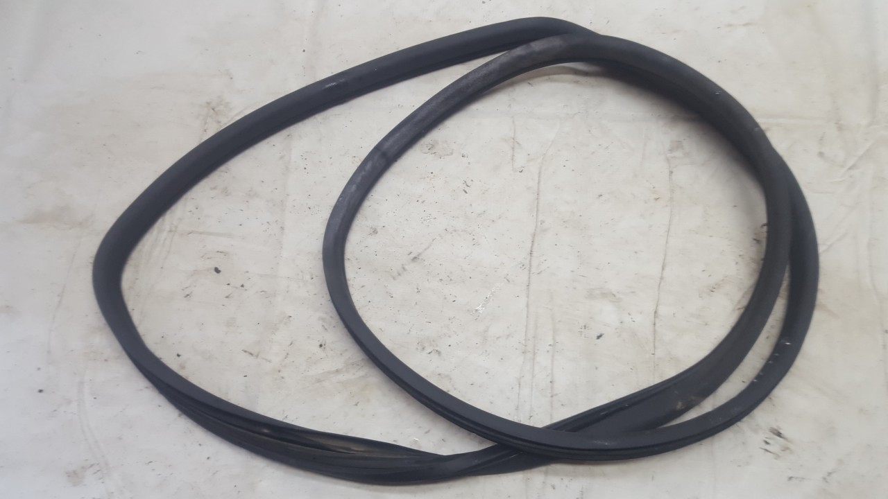 Door Rubber - rear left side USED USED Mercedes-Benz A-CLASS 2006 1.5