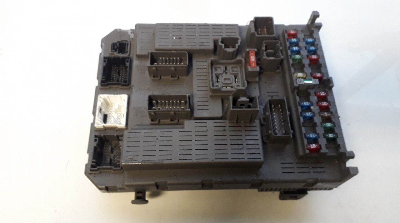 General Module Comfort Relay (Unit) 9637466180 98162200 Citroen C5 2003 3.0