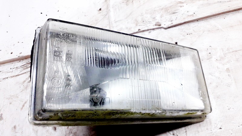 Front Headlight Right RH 67805666 used Renault MASTER 1996 2.5